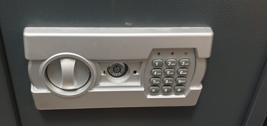 Vorsicht bei billigem Kleintresor